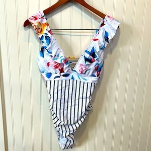 Swimsuit One piece excellent condition wore once beautiful flattering flowers